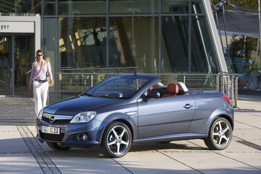  Opel Tigra Twin Top 2004 года  (фото 129 из 142)